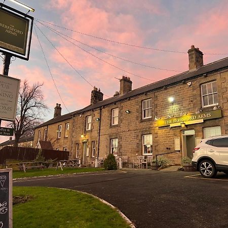 The Beresford Arms Hotel Morpeth Bagian luar foto