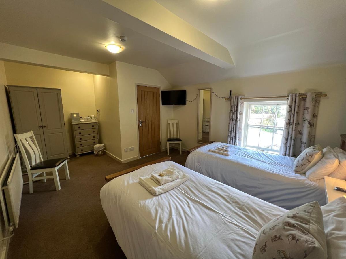 The Beresford Arms Hotel Morpeth Bagian luar foto