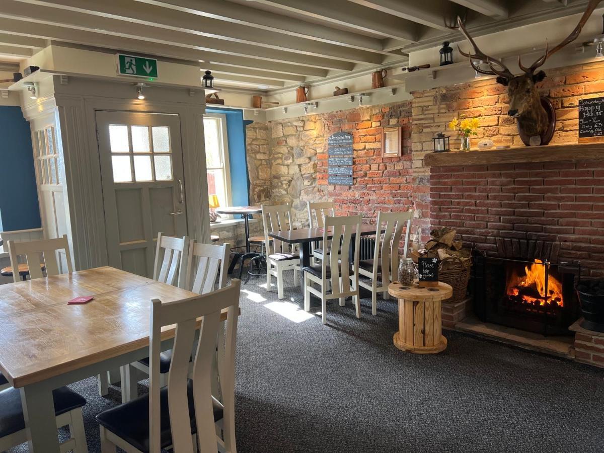 The Beresford Arms Hotel Morpeth Bagian luar foto